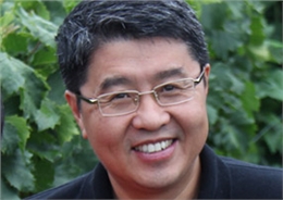 植物營養(yǎng)專家 余濤教授